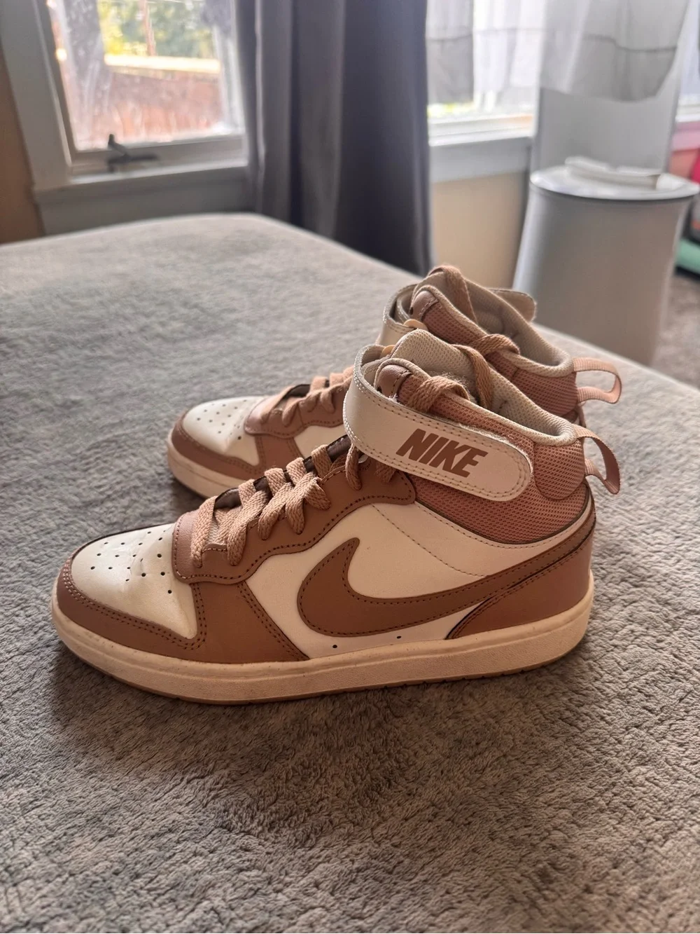 Nike High-Top Sneakers in Cream & Brown